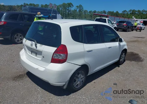 2007 Honda Fit из США, поврежденный, VIN JHMGD38437S011129